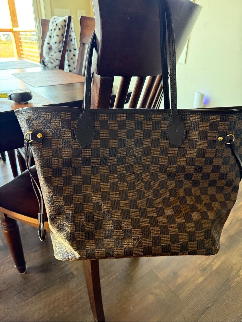 Louis Vuitton Neverful MM Rose Interior